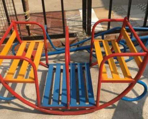 GEOMETRICAL FRP PLANTER